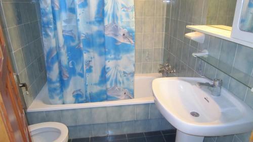Calella de Palafrugell Apartment Sleeps 4 Pool