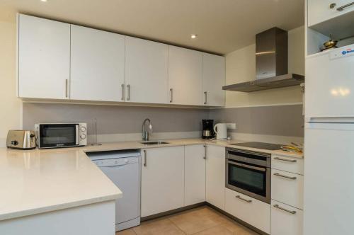 Calella de Palafrugell Apartment Sleeps 4 Pool