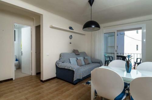 Calella de Palafrugell Apartment Sleeps 4