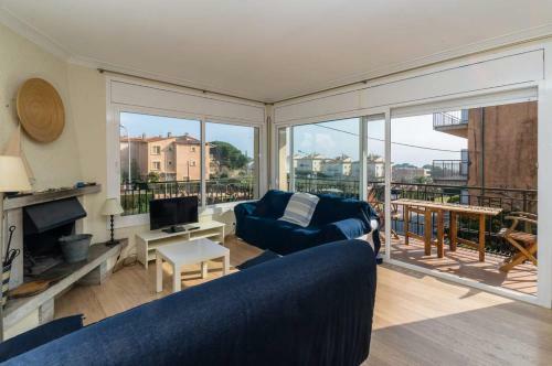 Calella de Palafrugell Apartment Sleeps 6 Pool