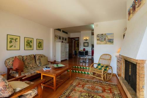 Calella de Palafrugell Apartment Sleeps 6 Pool