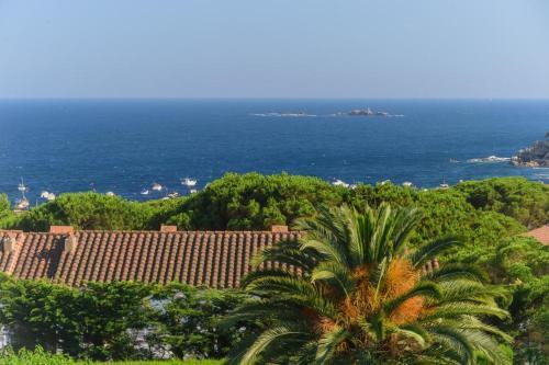 Calella de Palafrugell Apartment Sleeps 6 Pool