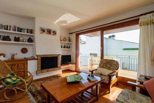 Calella de Palafrugell Apartment Sleeps 6 Pool