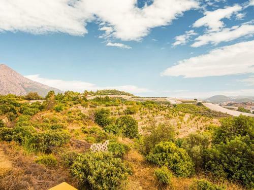 Delightful Holiday Home In Callosa D' Ensarria With Pool