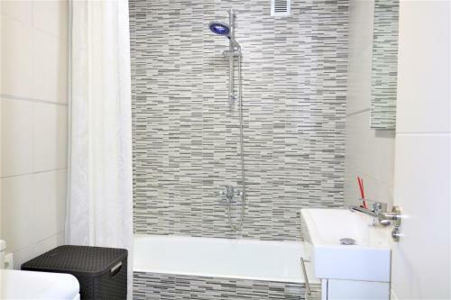 2 Bedroom Apartment On The Beachfront