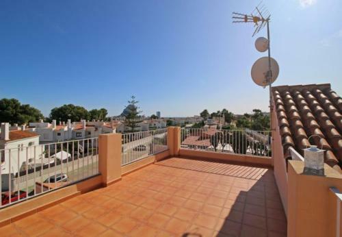 Calpe Villa Sleeps 11 With Pool Air Con And Wifi