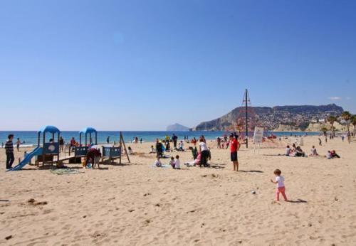 Calpe Villa Sleeps 11 With Pool Air Con And Wifi