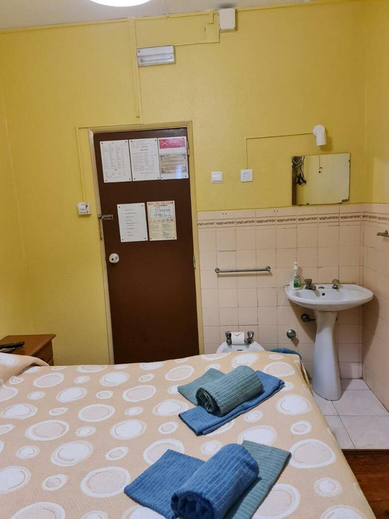 Hostal Pensao Residencial Flor Dos Cavaleiros