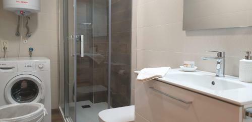 Apartamento Piso Montero R�os 18