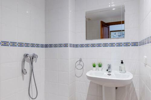 Yourhouse Blau Blue Apartments