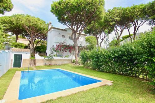 Pinar de Los Franceses En Chiclana