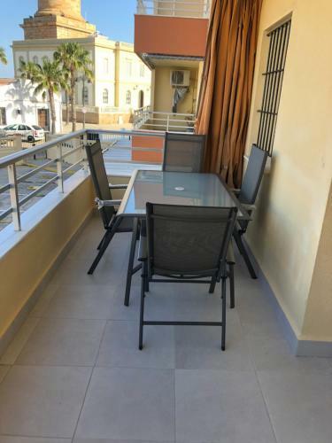 Inviting 3-bed Apartment In Chipiona