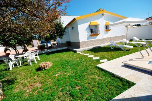 Villa Chalet Piscina Privada Solo Familias Y Parejas Chiclana