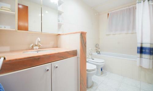 Th64 Villa Creixell For 10 People