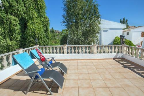 Charming Villa Luceta Walking To The Beach