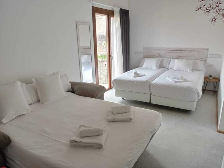 Hostal Estella Rooms - Autocheckin