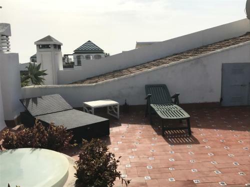 Apartamento Stunning 3-bed Penthouse In Estepona