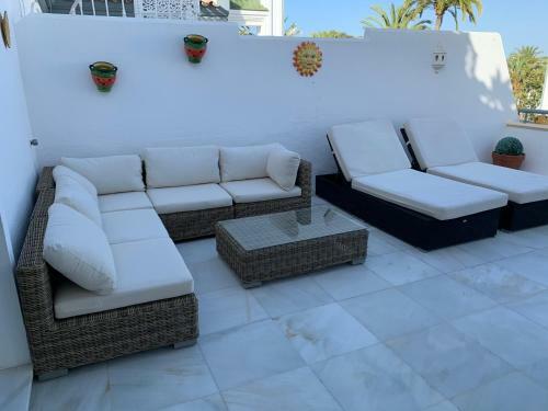 Apartamento Stunning 3-bed Penthouse In Estepona