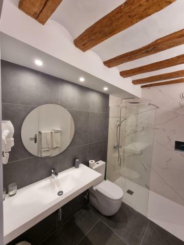 Hostal La R�a