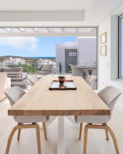 Alcazaba Lagoon, Brand New 2 Bed Apartment