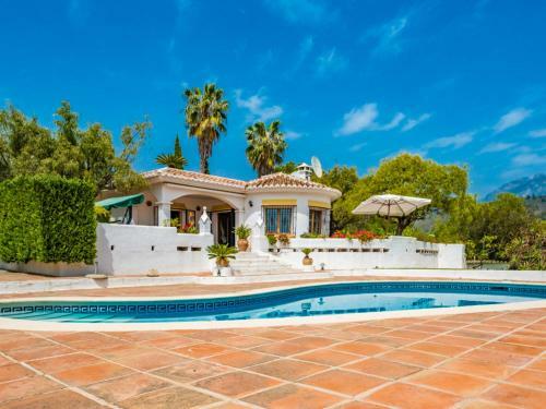 Holiday Home Villa Cuatro Vientos