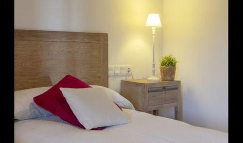Gironella Villa Sleeps 11 With Pool