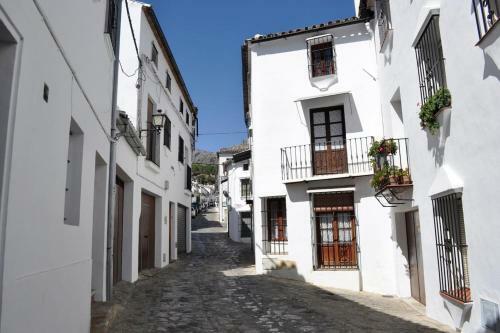 House With 3 Bedrooms In Grazalema
