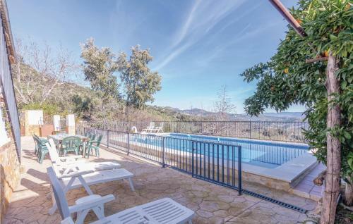 Eight-bedroom Holiday Home In Iznajar