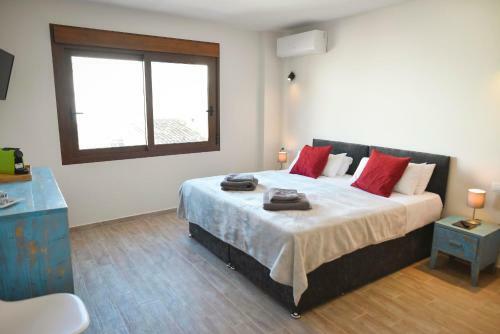 Blanca Boutique Town House