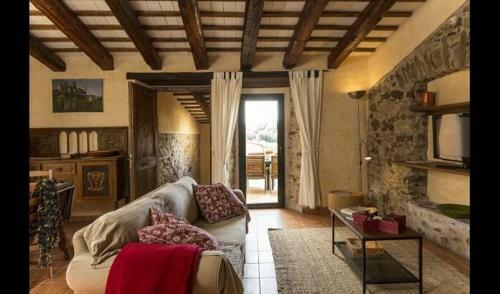 Villa In La Bisbal Sleeps 4 Includes Swimming Pool 8