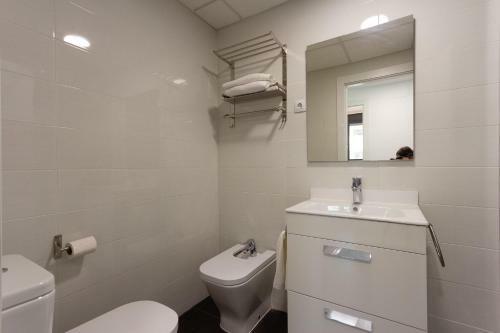 Apartamento Piscina Y En La Playa Margallo