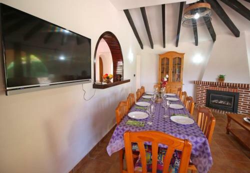 La Canuta Villa Sleeps 9 Pool Air Con Wifi