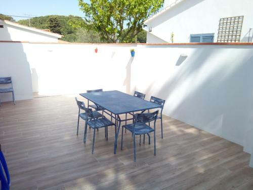 Delightful Villa Close To The Beach