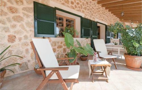 Four-bedroom Holiday Home In Ses Rotgetes de Canet