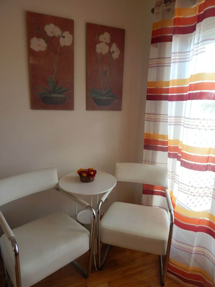 Bed & Breakfast Dolce Cascais Home
