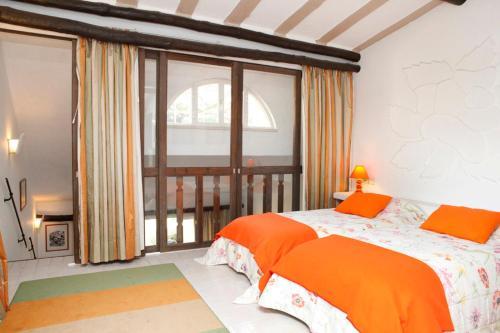 Cozy Golf Villa In Cascais