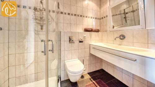 Montbarbat Villa Sleeps 8 Pool Wifi