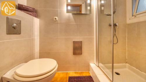 Montbarbat Villa Sleeps 8 Pool Wifi