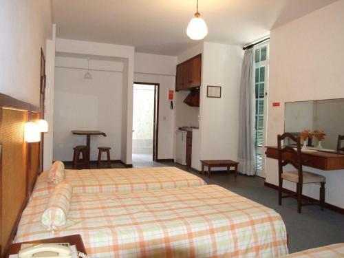 Hostal Residencial Pina