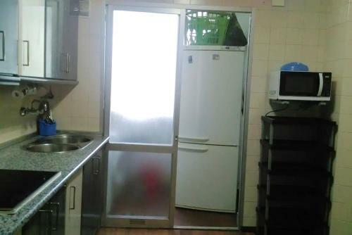 Apartment With 4 Bedrooms In Malaga With Wifi