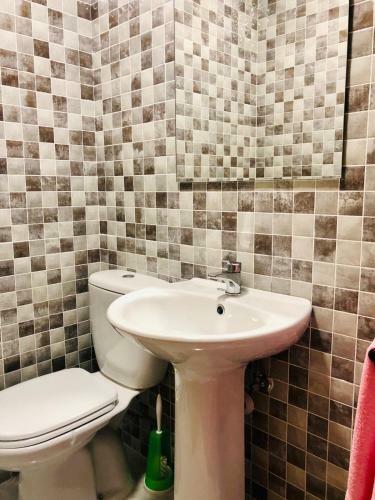 Apartamento Low Cost Rooms La Merced