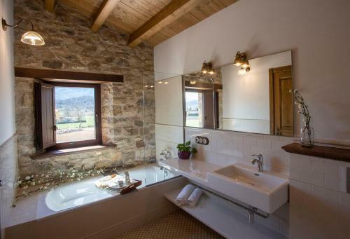 Agroturismo Mas El Barber (Adults Only)