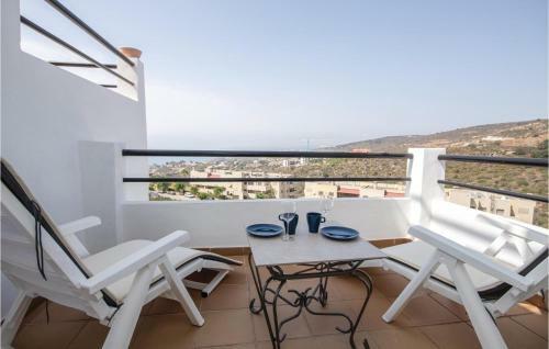Three-bedroom Holiday Home In Manilva