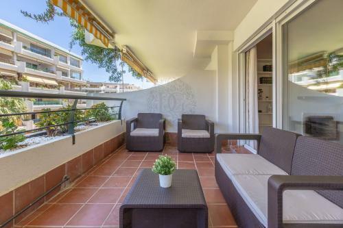 Guadalmina Beach Apartment By Dahlia Group