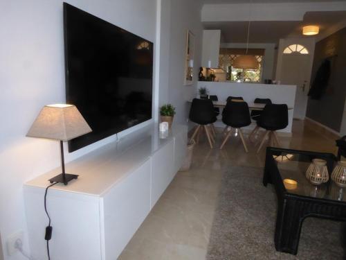 Apartamento Aloha Gardens 143