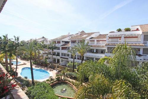 1105 Beachfront Apartment Golden Mile Marbella