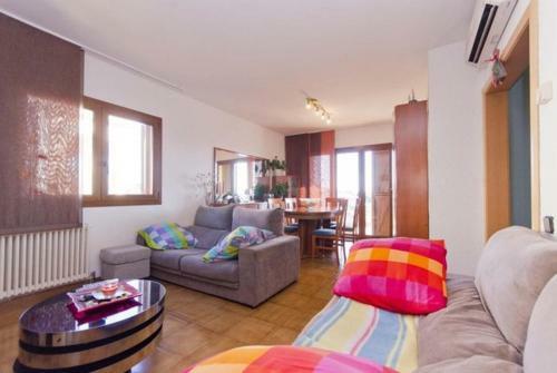 Macanet de La Selva Villa Sleeps 7 Pool Air Con