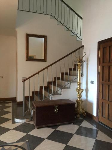 Mijas Villa Sleeps 15 With Pool And Air Con