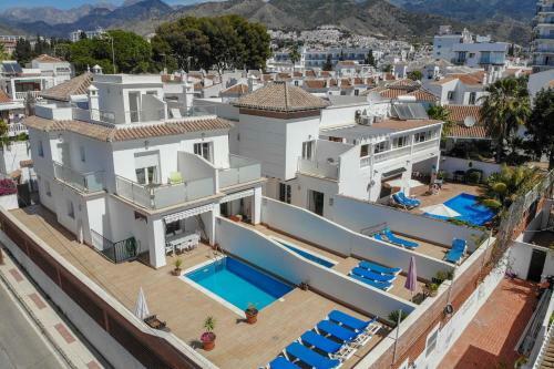 Nerja Paradise Rentals - Villa Verania