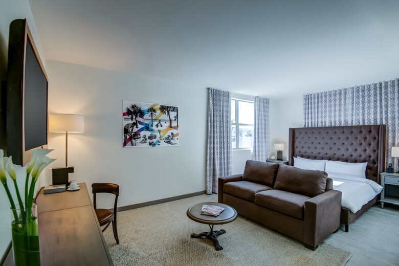 Clinton Hotel South Beach